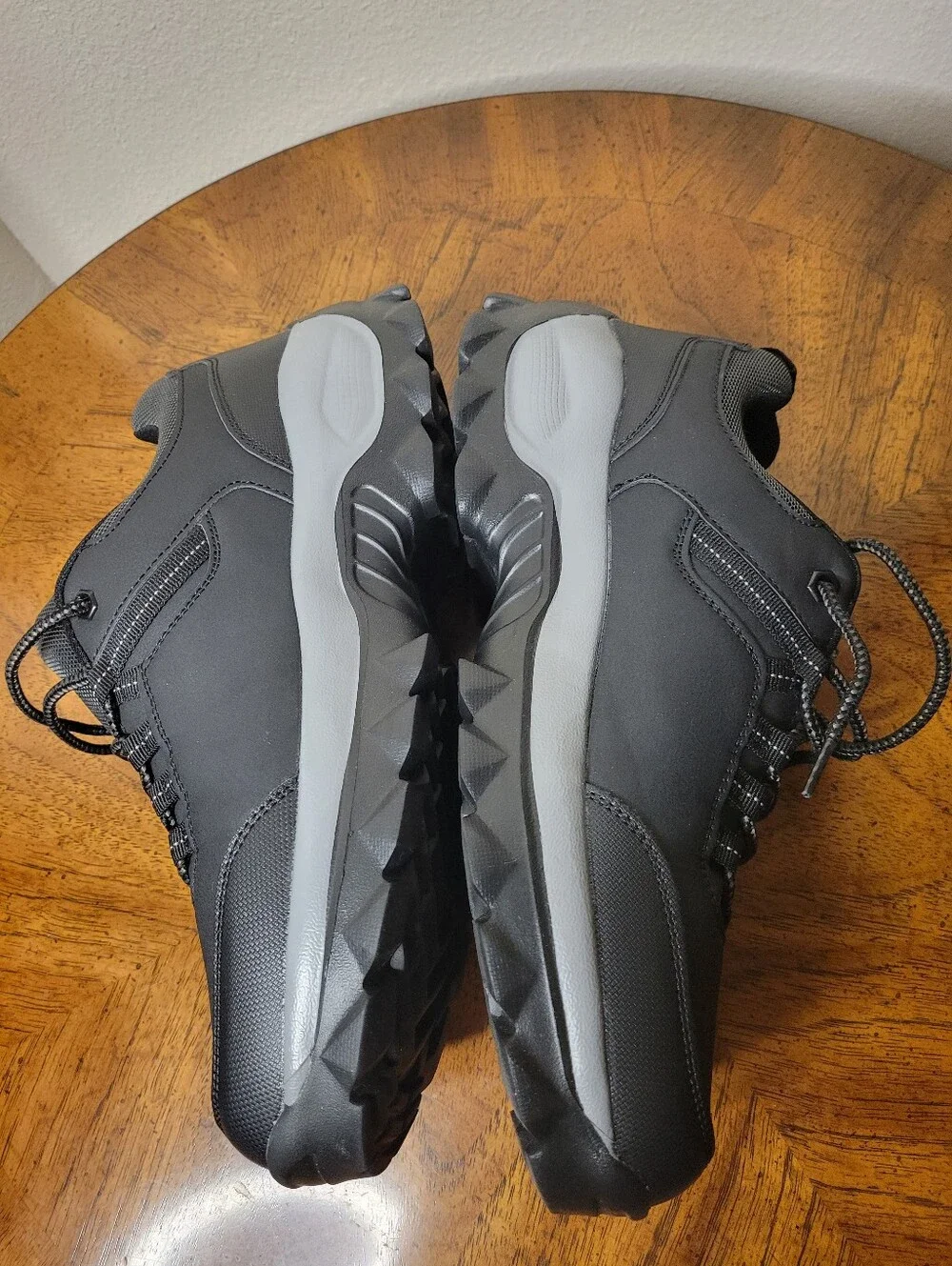 Sneakers, Men's 10.5 US/ 10 UK Thick Bottom, Non-slip Hiking Shoes, Black, NWOT